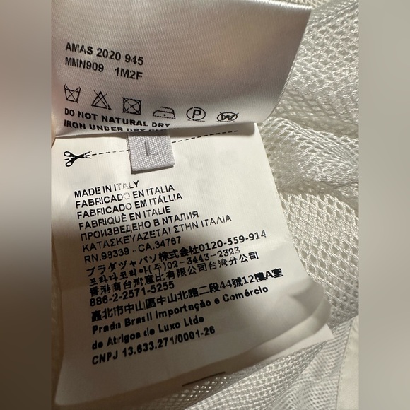 Prada Short Sleeve Hooded Anorak in white size L - Picture 13 of 15